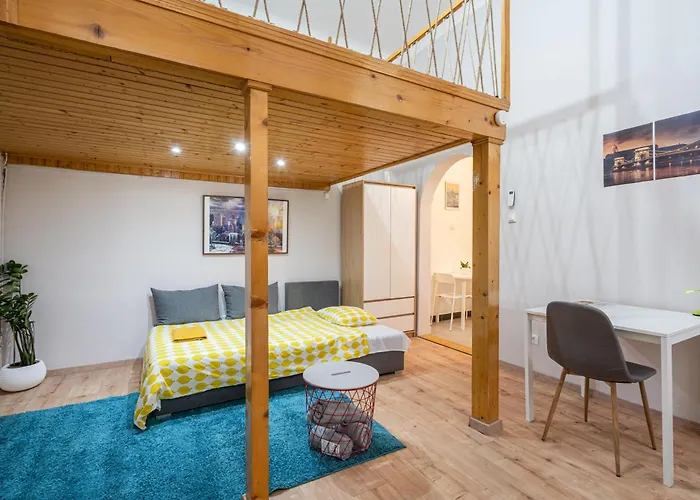 Appartement Affordable Heroes' Square *