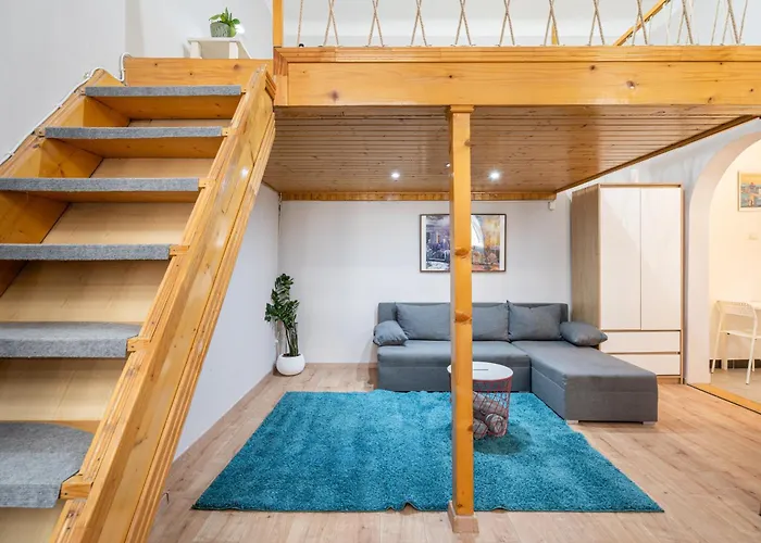 Appartement Affordable Heroes' Square