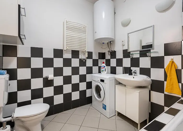 Apartment Affordable Heroes' Square *