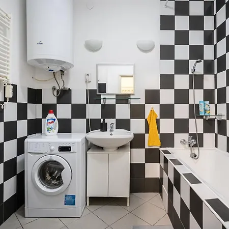 Appartement Affordable Heroes' Square *